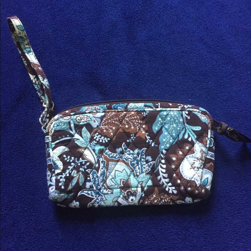 Vera Bradley Wristlet in Java Blue retired print